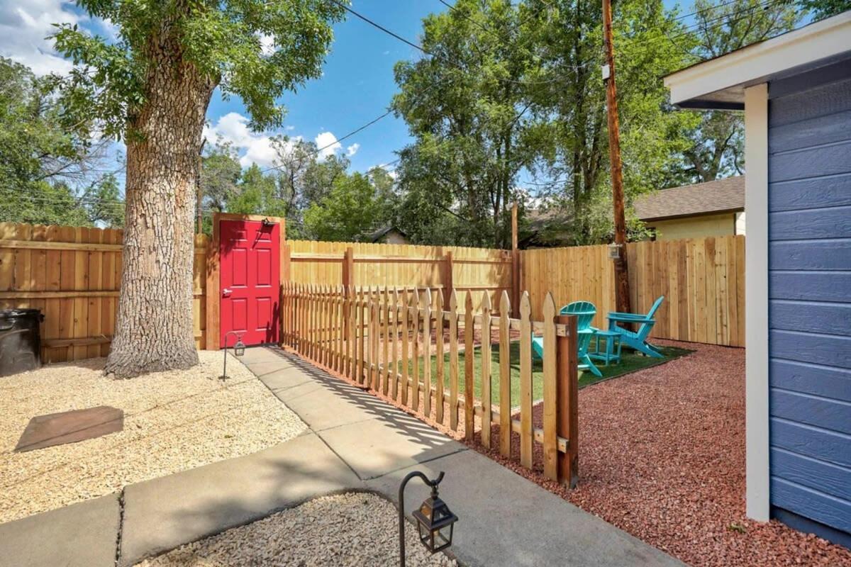 Charming Half Pint Downtown Stay Pet Friendly Colorado Springs Exterior foto