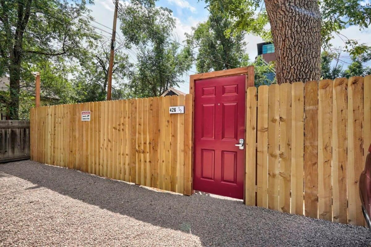 Charming Half Pint Downtown Stay Pet Friendly Colorado Springs Exterior foto